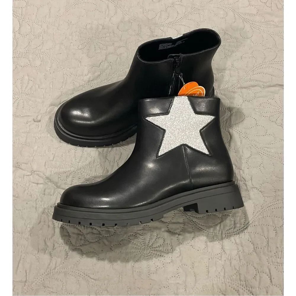 Wonder Nation Women’s 5 Black Boots Faux Leather Star New